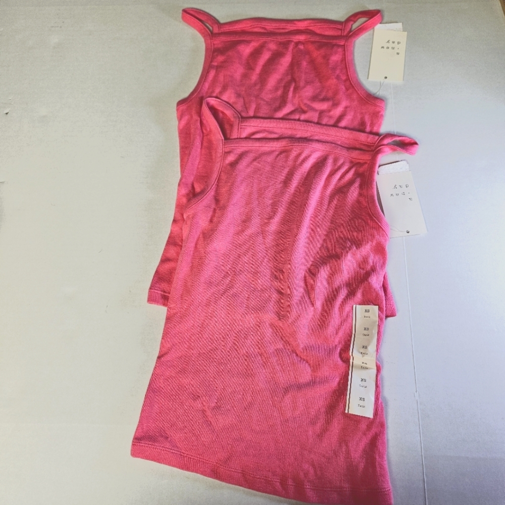 A New Day‎ XS Pink Tank Tops